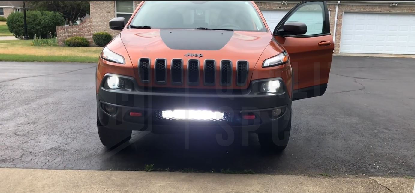 Barra LED CURVA per Jeep Fuoristrada 83Cm POTENTE 6000K Bianco SPOT  Illuminazion